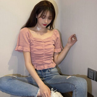 お花見デートにも『韓国服』がおすすめ♡コーデのポイントとは?
